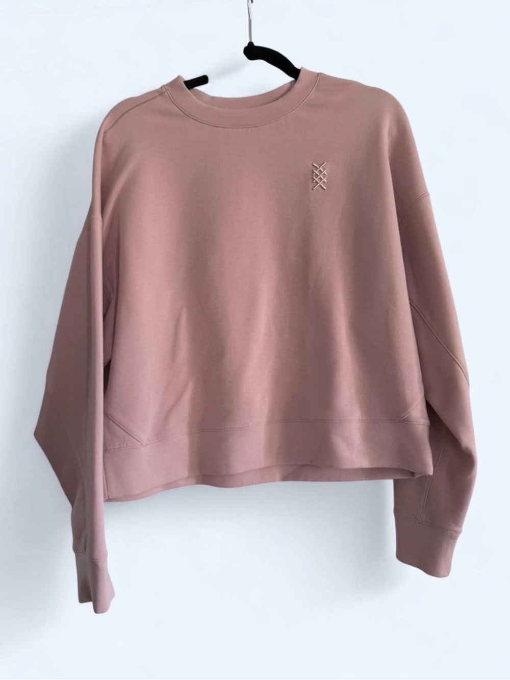 Rhône women's rose dust sweatshirt size M